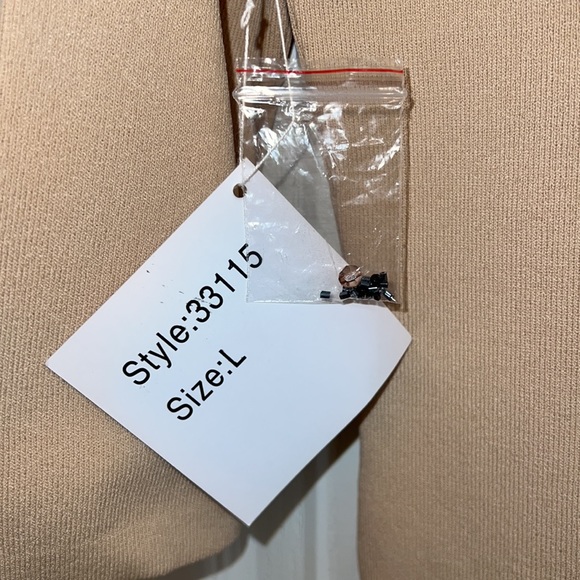 Joseph A 3/4 Lead fine gauge sweater. Size large. New with tags. - Picture 6 of 8